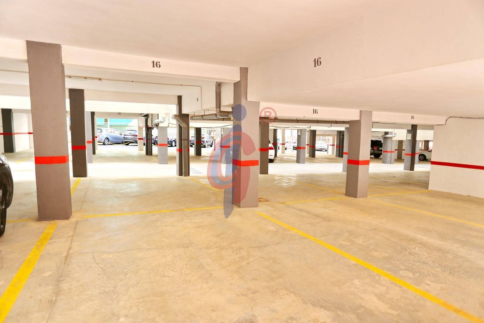 3 sovrum Lägenhet till salu i Guardamar del Segura med garage - 157 500 € (Ref: 9255125)