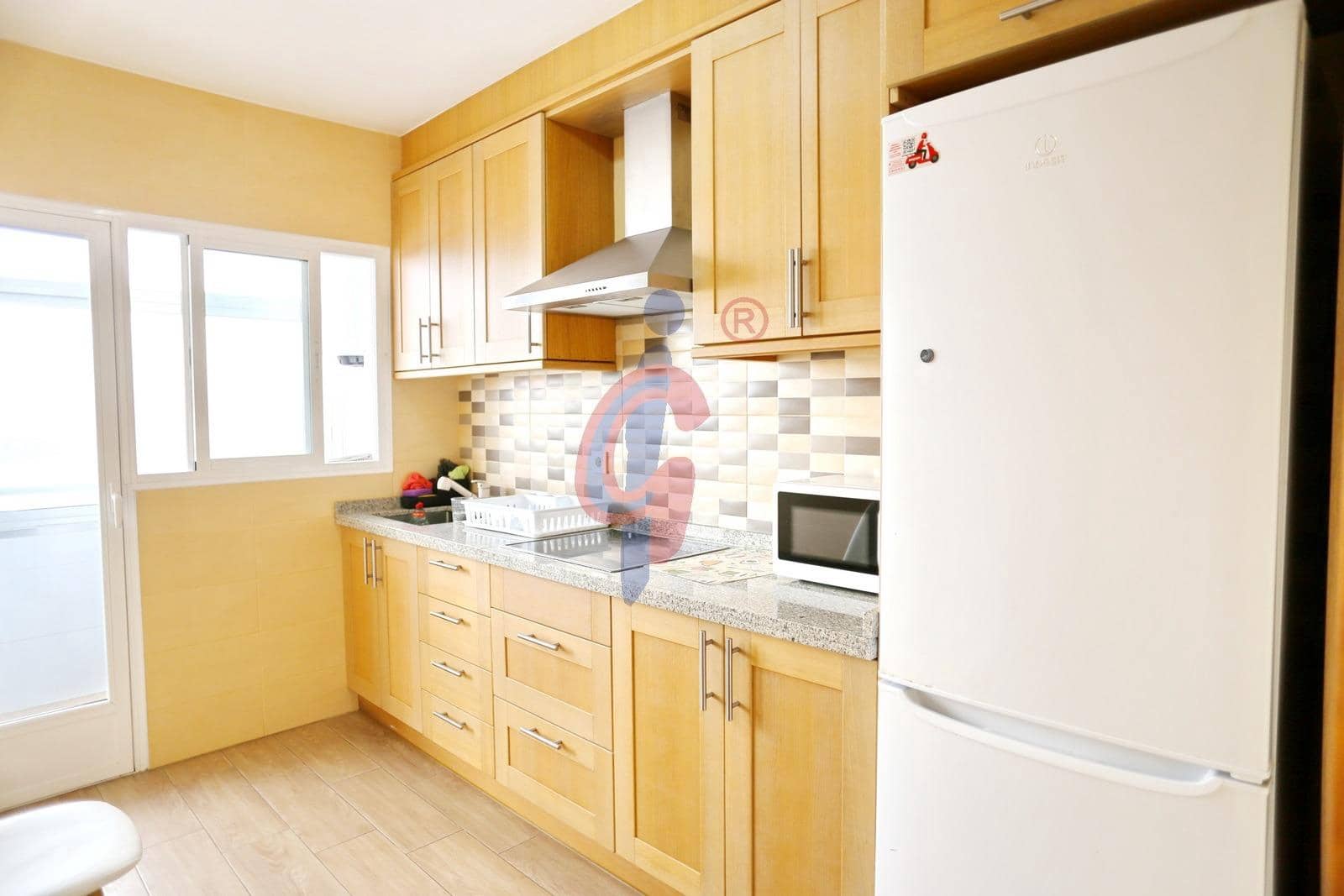 3 sovrum Lägenhet till salu i Guardamar del Segura med garage - 157 500 € (Ref: 9255125)