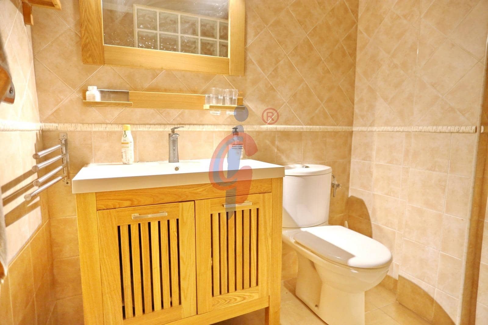 3 sovrum Lägenhet till salu i Guardamar del Segura med garage - 157 500 € (Ref: 9255125)