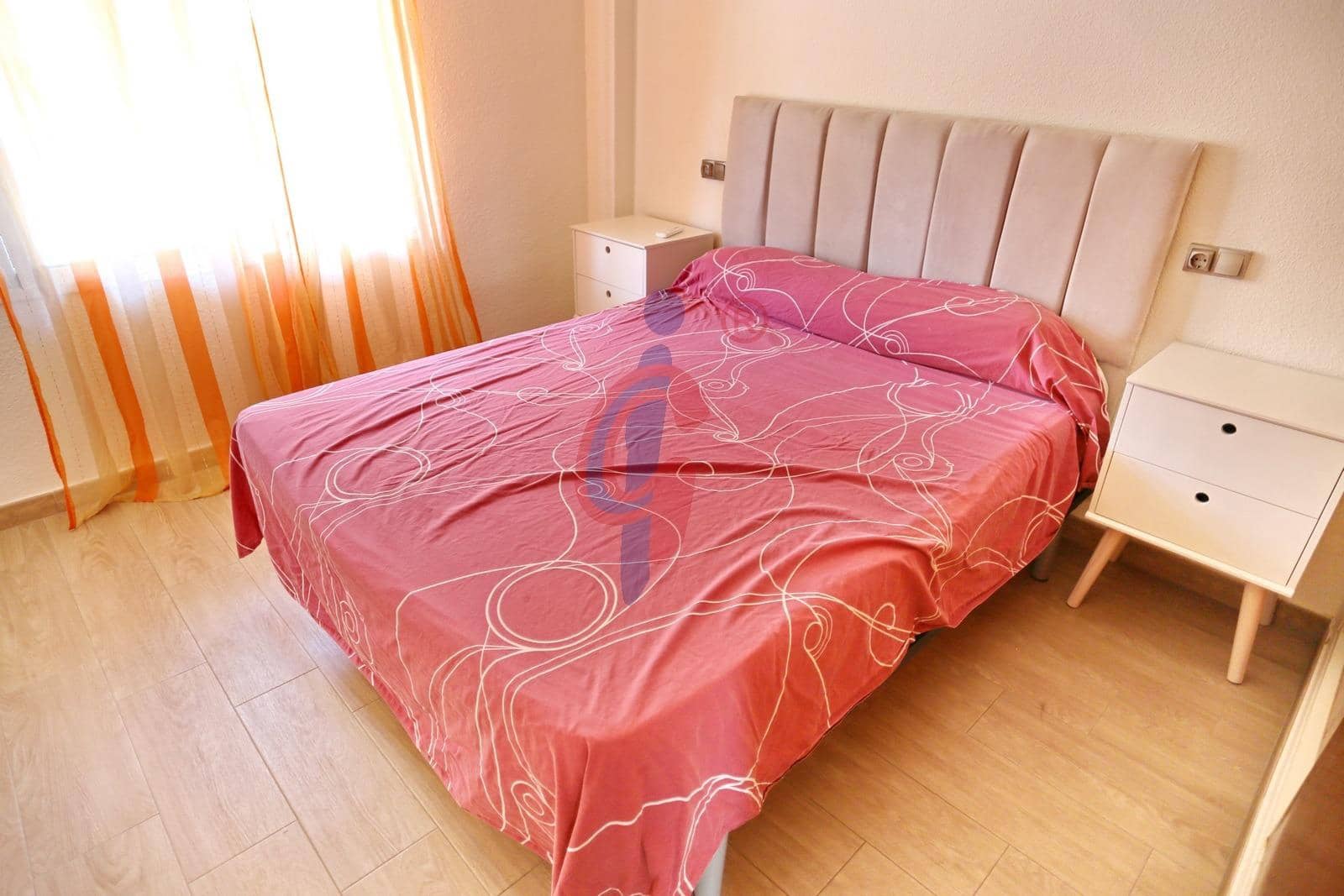 3 sovrum Lägenhet till salu i Guardamar del Segura med garage - 157 500 € (Ref: 9255125)