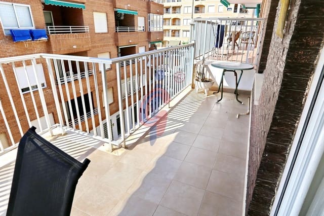 3 sovrum Lägenhet till salu i Guardamar Playa, Guardamar del Segura med garage - 157 500 € (Ref: 9255125)