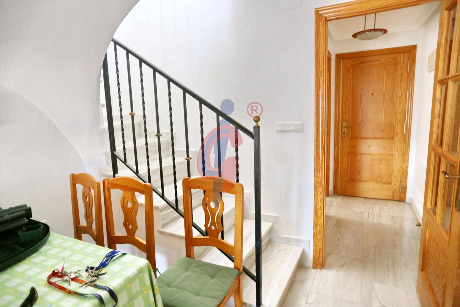 3 soverom Penthouse til salgs i Guardamar del Segura med svømmebasseng garasje - € 275 000 (Ref: 9282303)