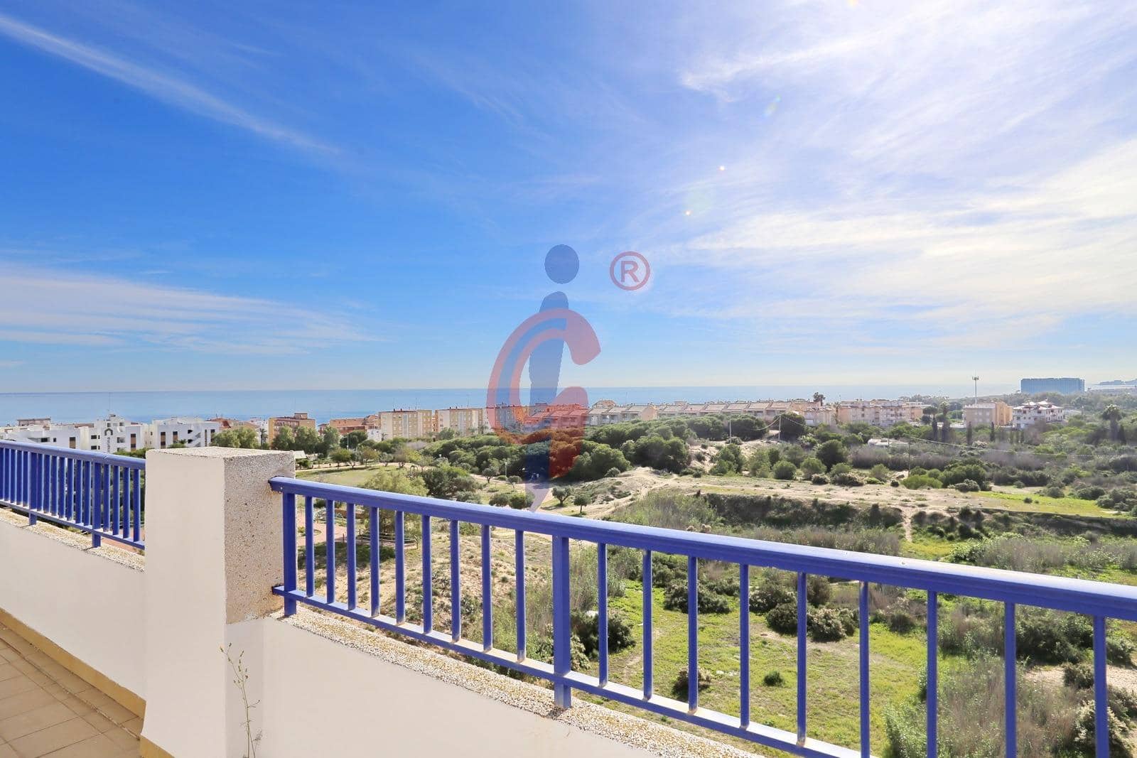 3 soverom Penthouse til salgs i Guardamar del Segura med svømmebasseng garasje - € 275 000 (Ref: 9282303)