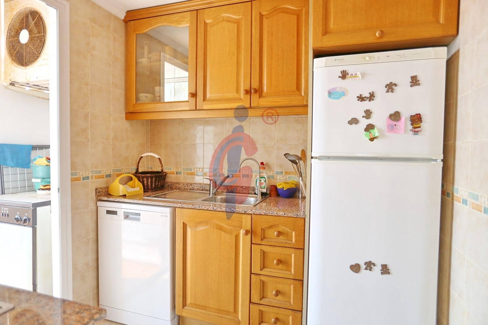 Piso de 3 habitaciones en Guardamar del Segura en venta con piscina garaje - 194.990 € (Ref: 9303661)