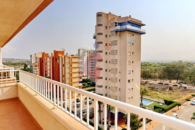 Piso de 3 habitaciones en Puerto Deportivo, Guardamar del Segura en venta con piscina garaje - 194.990 € (Ref: 9303661)