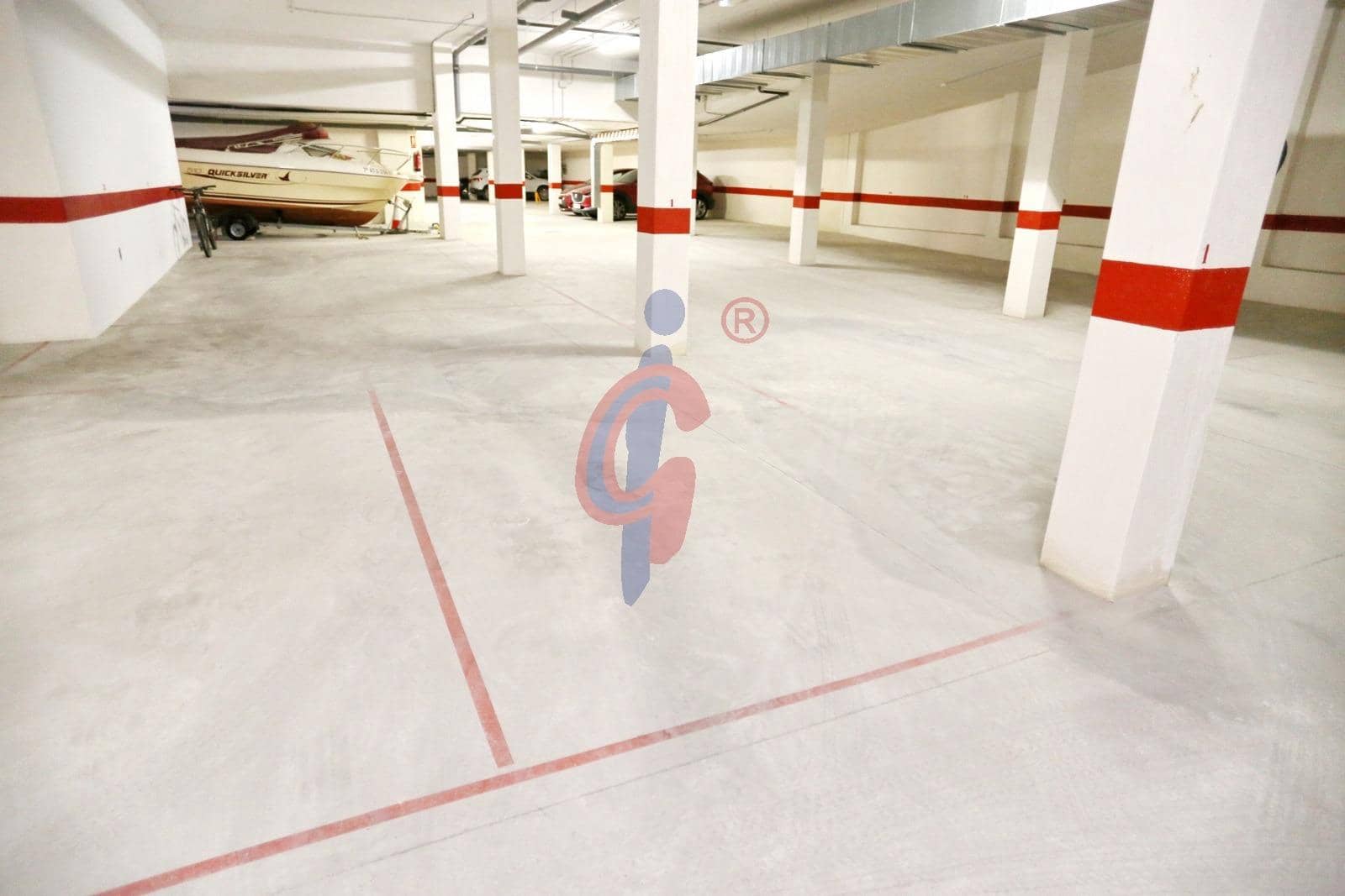 Piso de 3 habitaciones en Guardamar del Segura en venta con piscina garaje - 194.990 € (Ref: 9303661)