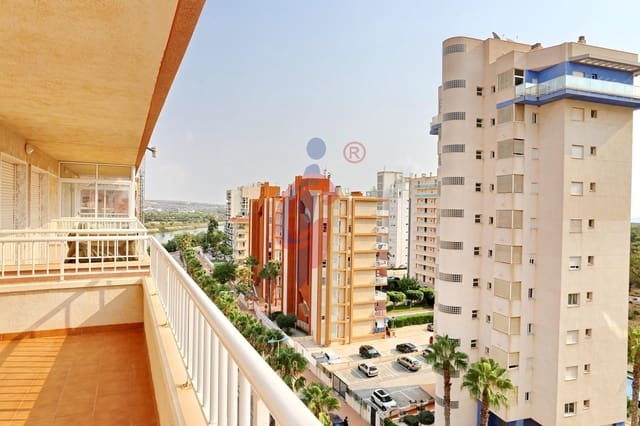 3 slaapkamer Flat te koop in Puerto Deportivo, Guardamar del Segura met zwembad garage - € 194.990 (Ref: 9303661)