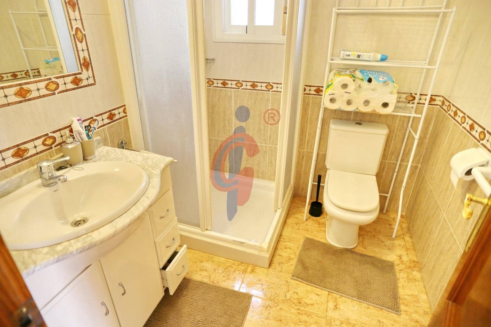 2 makuuhuone Huvila vuokrattavana paikassa Guardamar del Segura mukana uima-altaan 
autotalli - 1 200 € (Ref: 9303662)