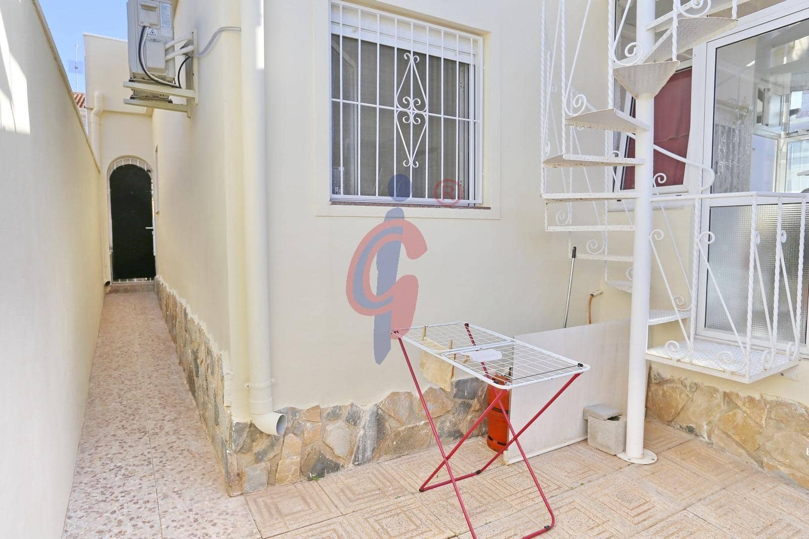 2 bedroom Villa for sale in San Fulgencio with garage - € 214,990 (Ref: 9310990)