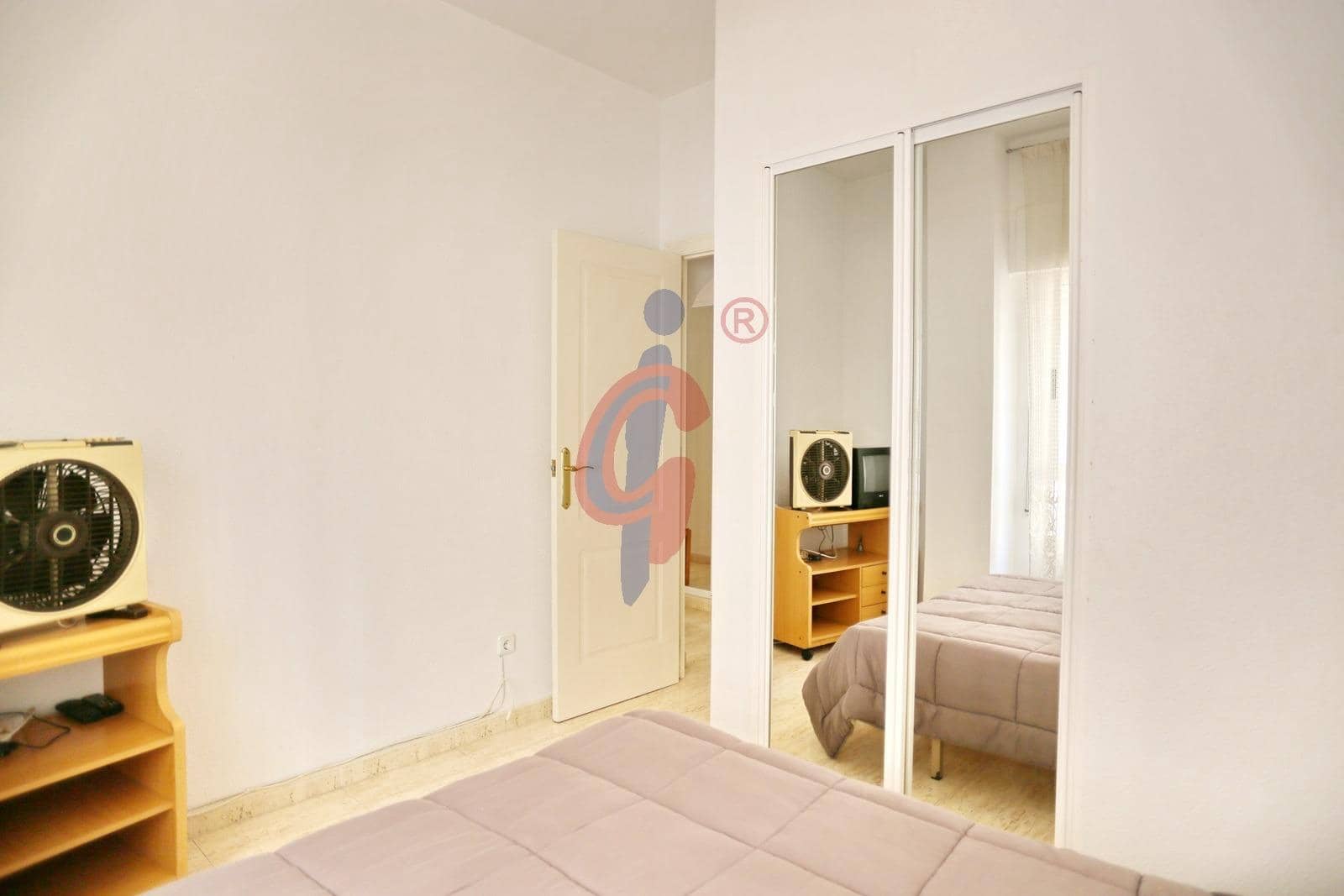 2 soveværelse Lejlighed til leje i Guardamar del Segura med swimmingpool - € 750 (Ref: 9312964)