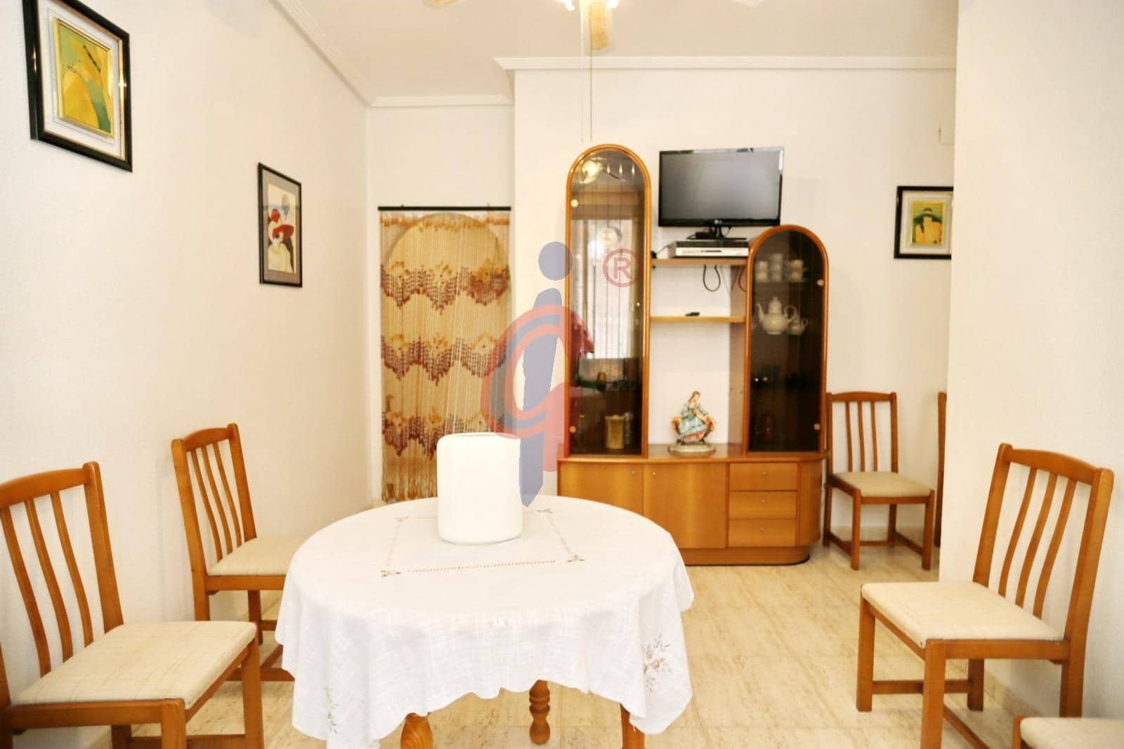 2 soveværelse Lejlighed til leje i Guardamar del Segura med swimmingpool - € 750 (Ref: 9312964)