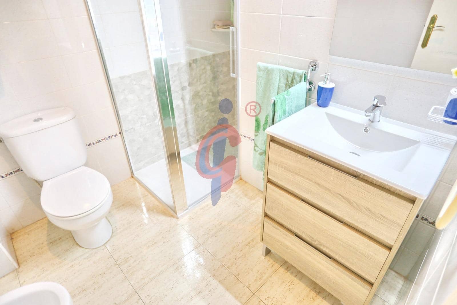 2 soveværelse Lejlighed til leje i Guardamar del Segura med swimmingpool - € 750 (Ref: 9312964)