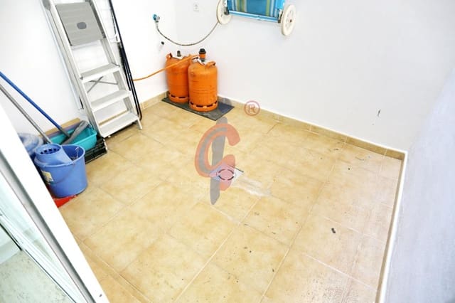 2 makuuhuone Huoneisto vuokrattavana paikassa Las Viñas, Guardamar del Segura mukana uima-altaan - 750 € (Ref: 9312964)