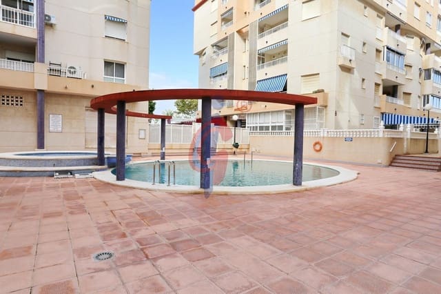 2 makuuhuone Huoneisto vuokrattavana paikassa Las Viñas, Guardamar del Segura mukana uima-altaan - 750 € (Ref: 9312964)