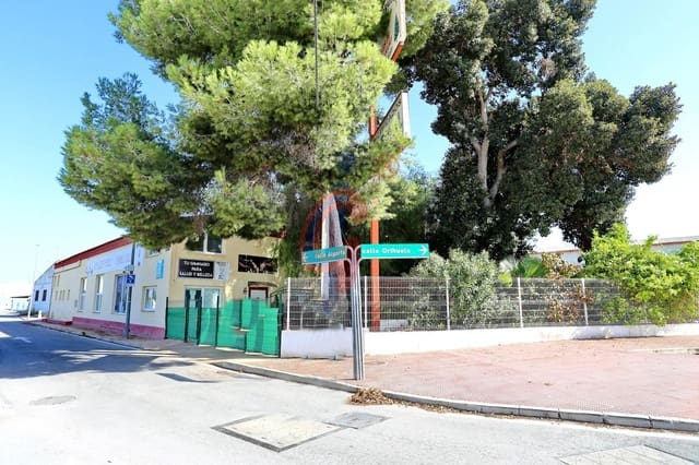 Business for sale in Daya Nueva - € 675,000 (Ref: 9317931)