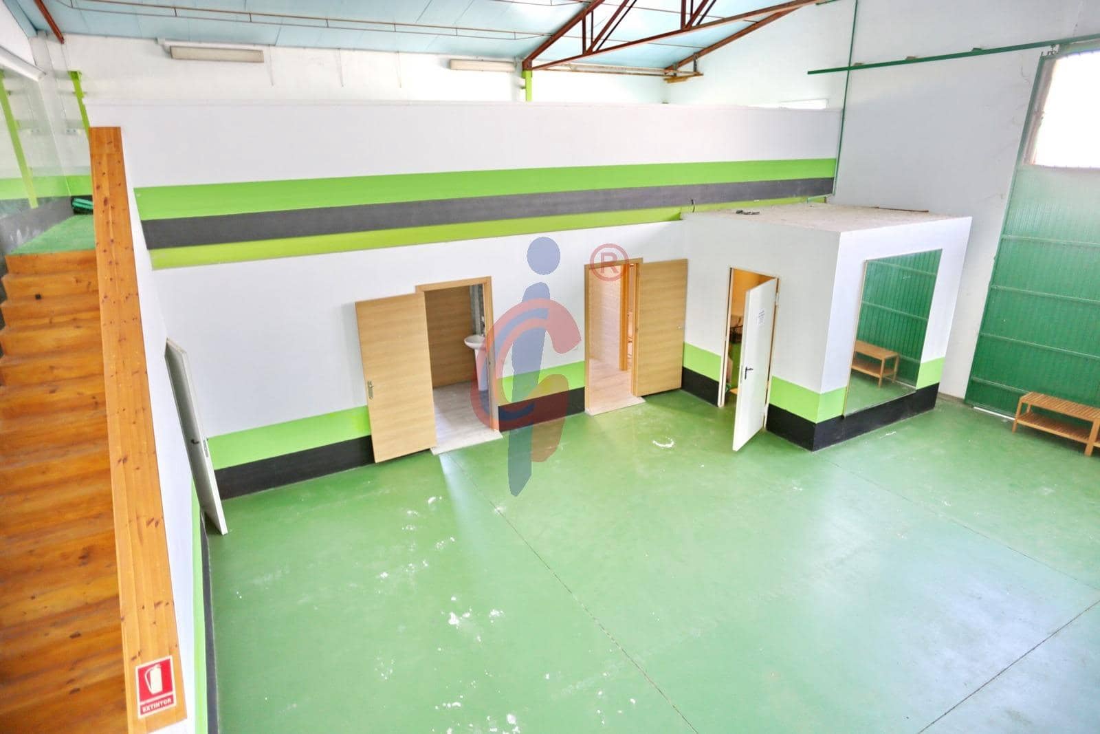 Business for sale in Daya Nueva - € 675,000 (Ref: 9317931)