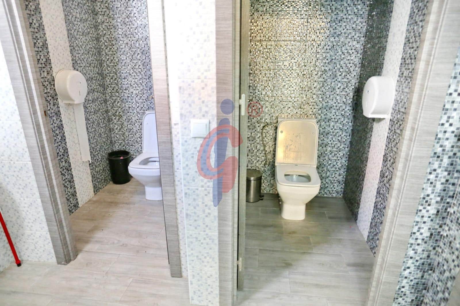 Business for sale in Daya Nueva - € 675,000 (Ref: 9317931)