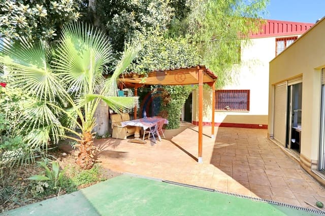 Business for sale in Daya Nueva - € 675,000 (Ref: 9317931)