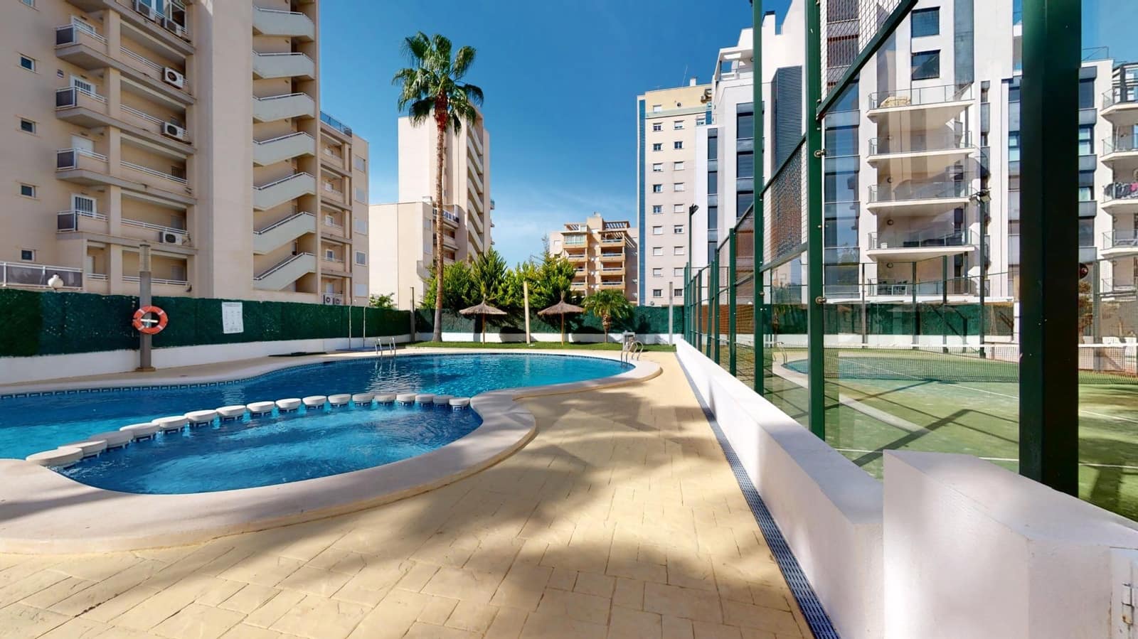 2 soveværelse Lejlighed til salg i Guardamar del Segura med swimmingpool garage - € 234.990 (Ref: 9326555)