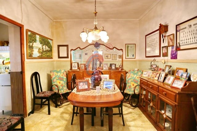 3 bedroom Townhouse for sale in Zona Pueblo, Guardamar del Segura with garage - € 395,000 (Ref: 9335069)