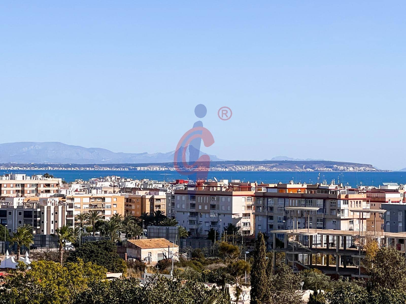 2 sovrum Lägenhet till salu i Guardamar del Segura med pool garage - 265 000 € (Ref: 9338142)