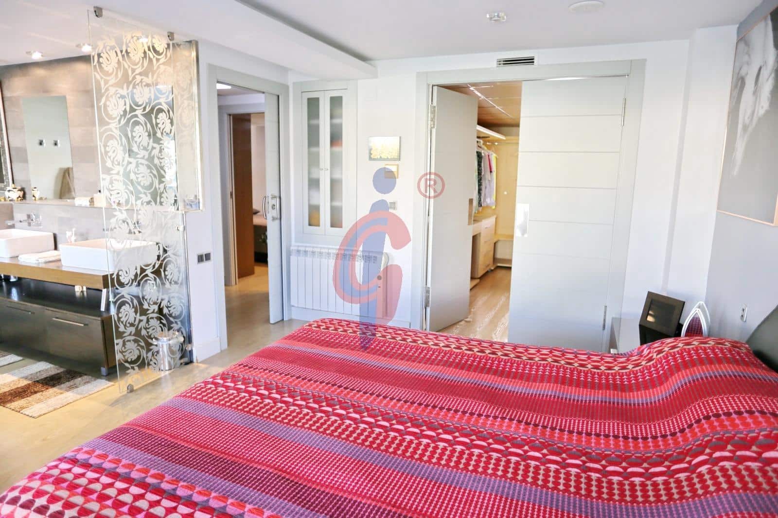 3 chambre Bungalow à vendre à Guardamar del Segura avec piscine garage - 369 900 € (Ref: 9341307)