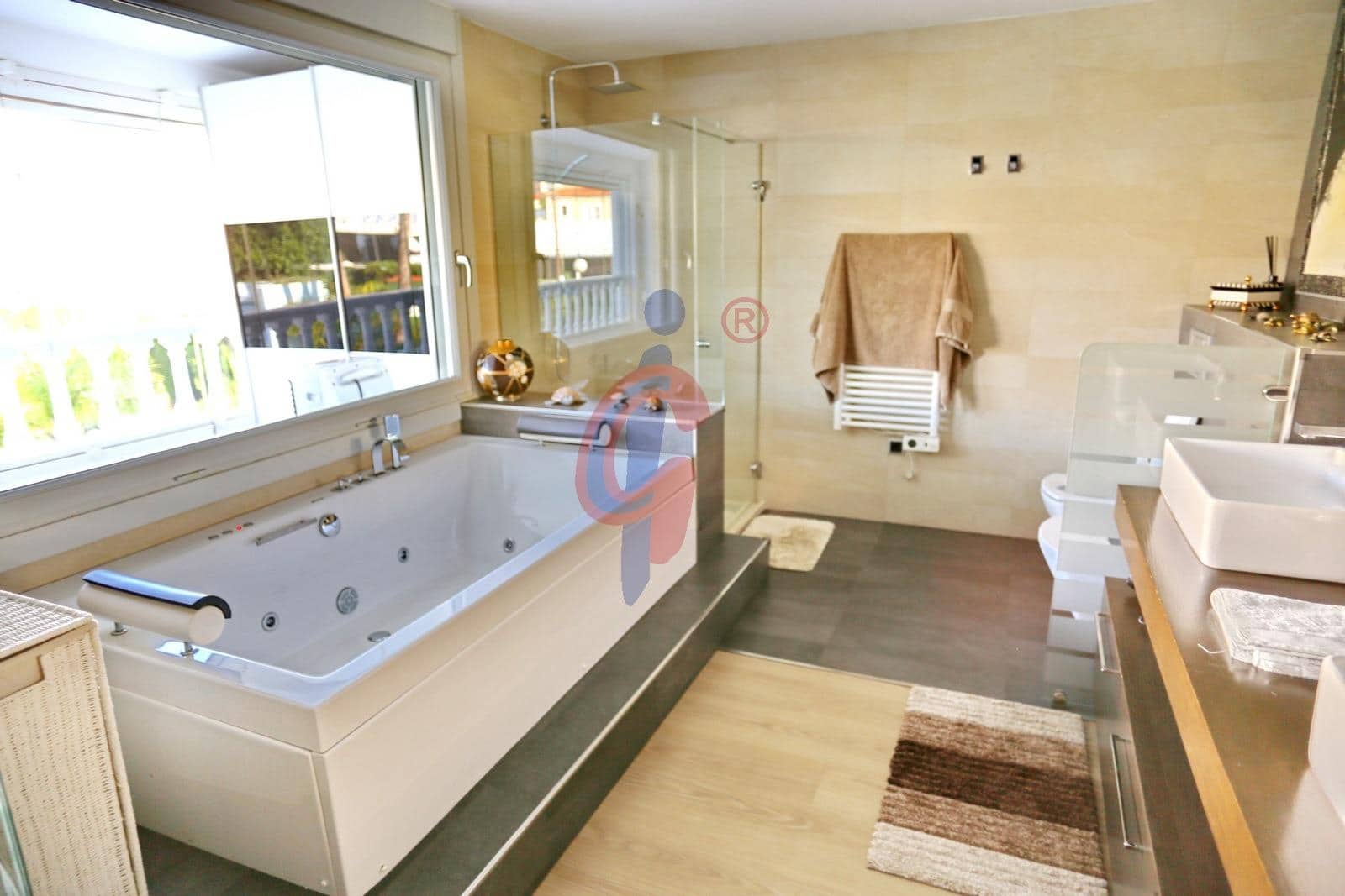 3 chambre Bungalow à vendre à Guardamar del Segura avec piscine garage - 369 900 € (Ref: 9341307)