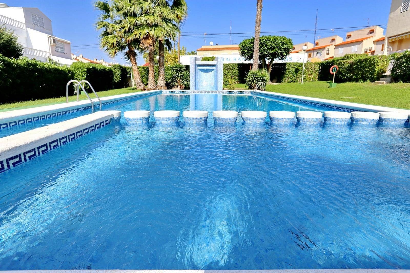 3 quarto Bungalow para venda em Guardamar del Segura com piscina garagem - 369 900 € (Ref: 9341307)