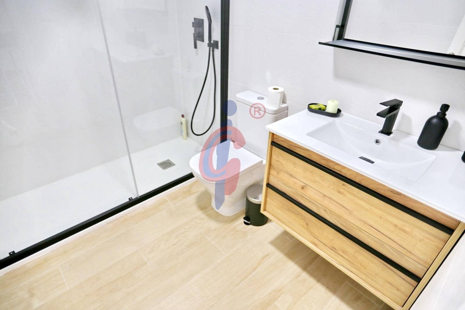 2 makuuhuone Huoneisto vuokrattavana paikassa Guardamar del Segura mukana uima-altaan - 750 € (Ref: 9347439)