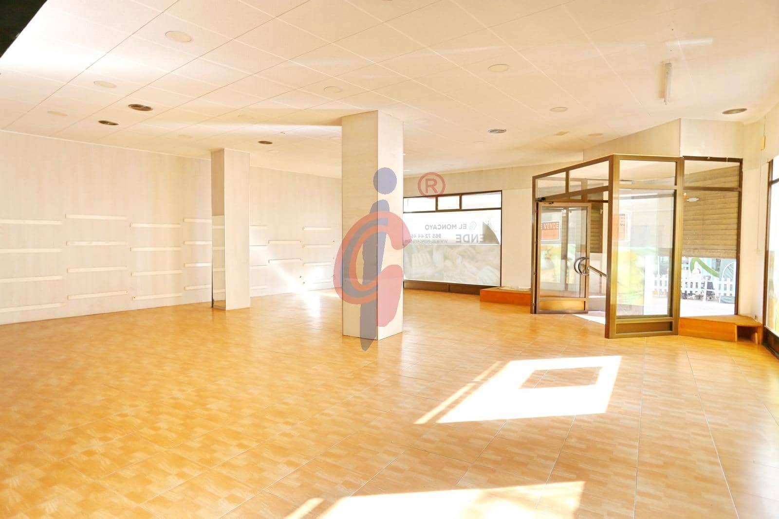 Comercial para venda em Guardamar del Segura - 250 000 € (Ref: 9349663)