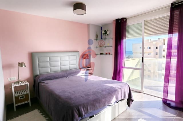 2 camera da letto Attico in vendita in Puerto Deportivo, Guardamar del Segura con piscina garage - 229.500 € (Rif: 9349664)
