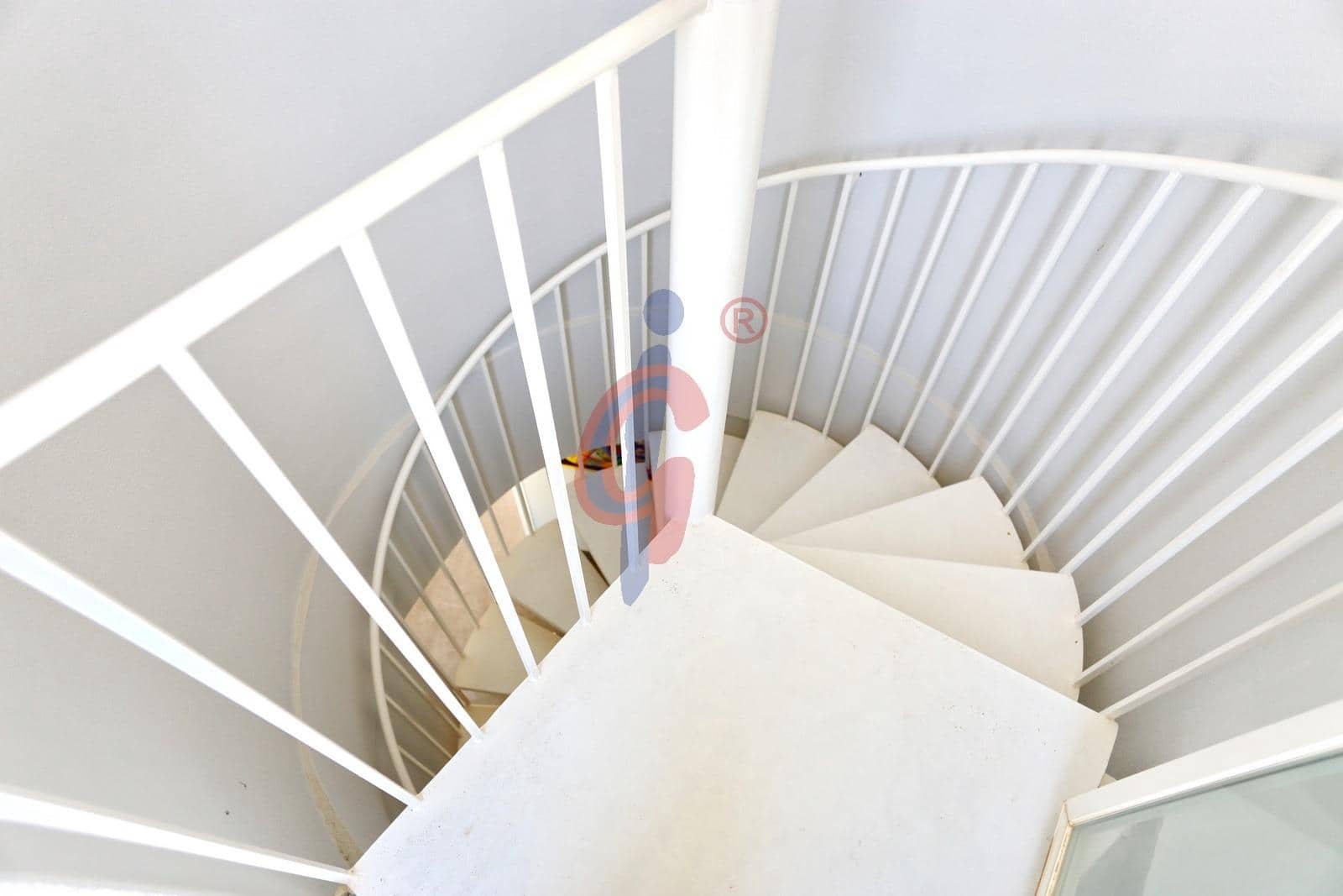 2 quarto Penthouse para venda em Guardamar del Segura com piscina garagem - 229 500 € (Ref: 9349664)