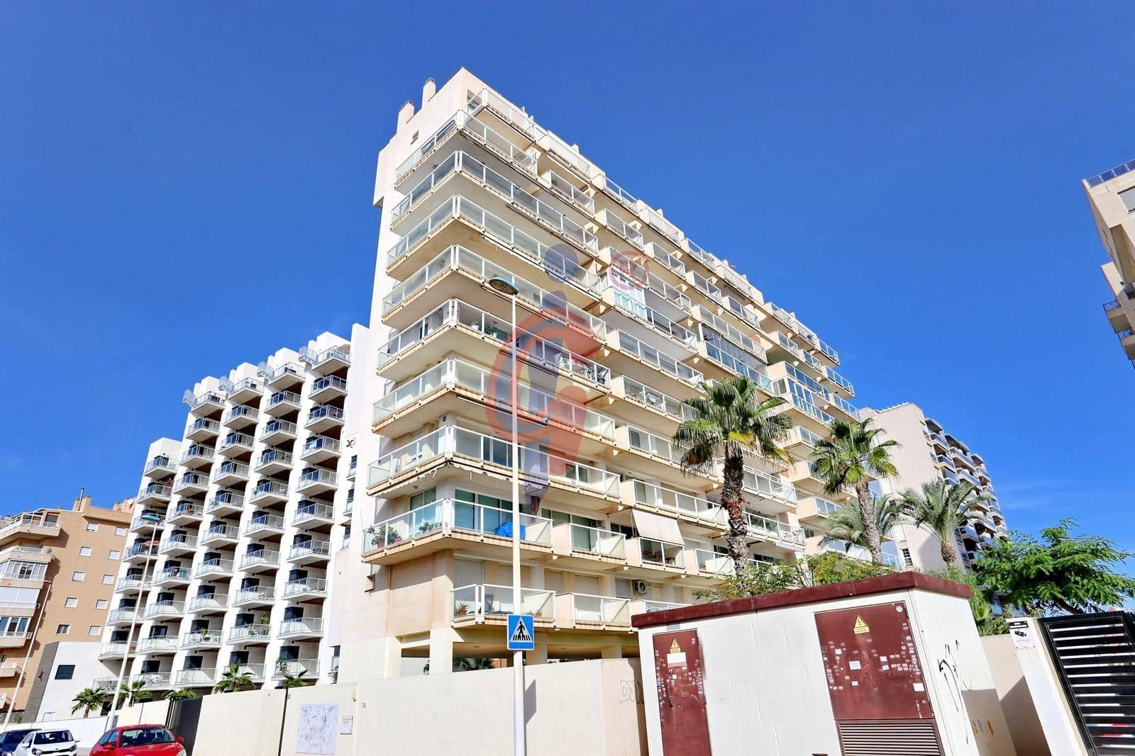 2 bedroom Apartment for sale in Guardamar del Segura with pool garage - € 229,500 (Ref: 9349664)