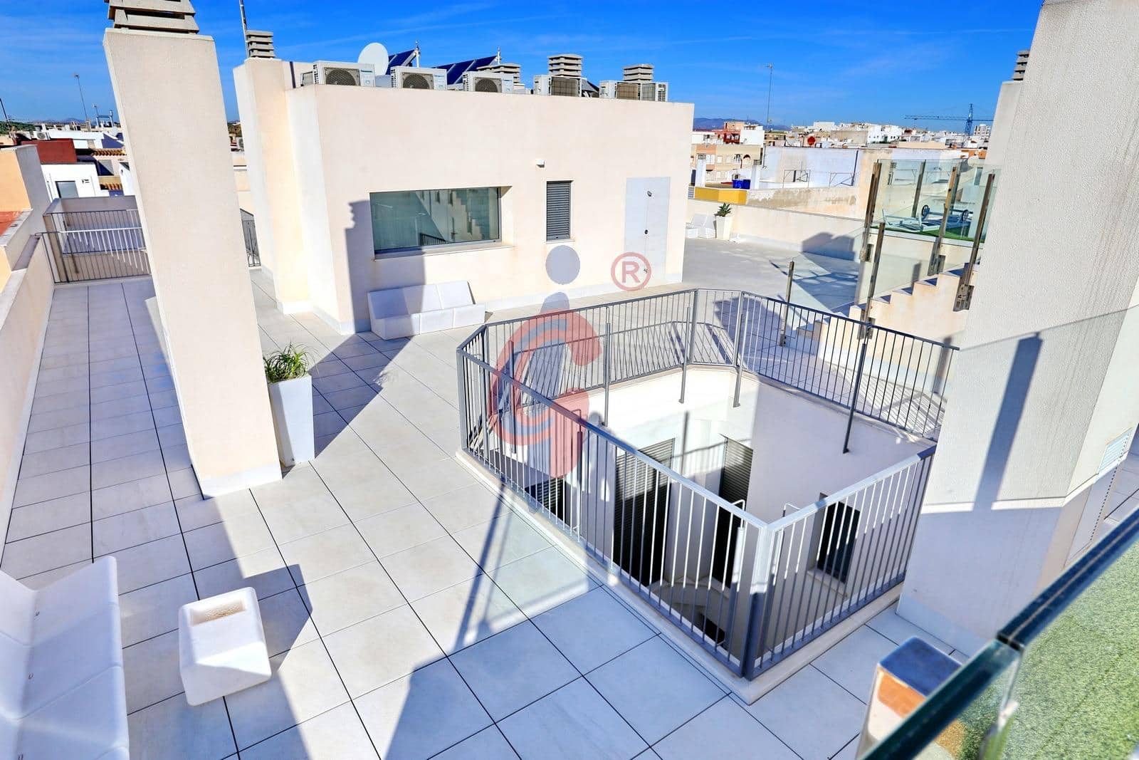 2 camera da letto Appartamento in vendita in Guardamar del Segura con piscina garage - 329.000 € (Rif: 9349665)
