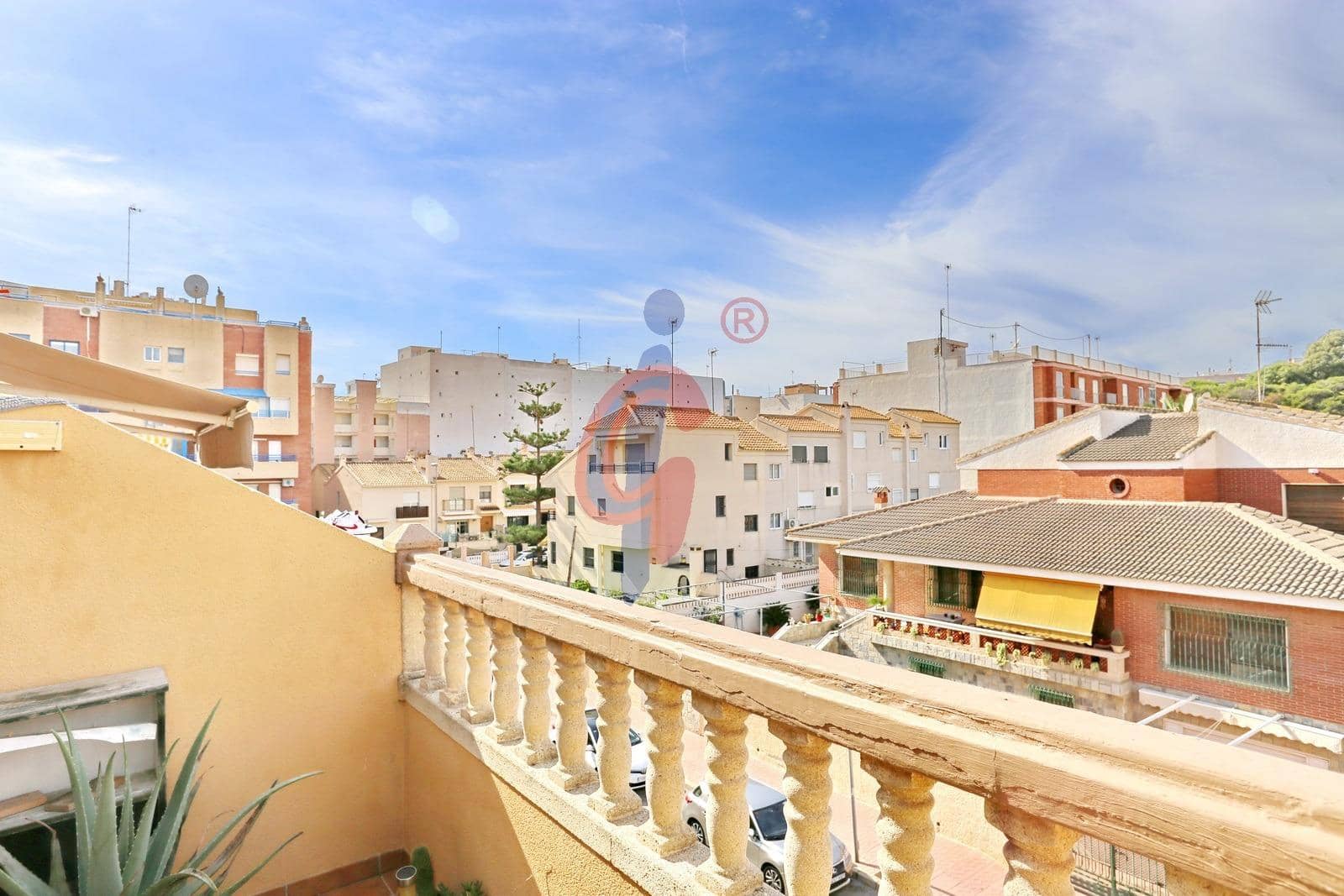 3 chambre Penthouse à vendre à Guardamar del Segura avec garage - 249 900 € (Ref: 9362440)