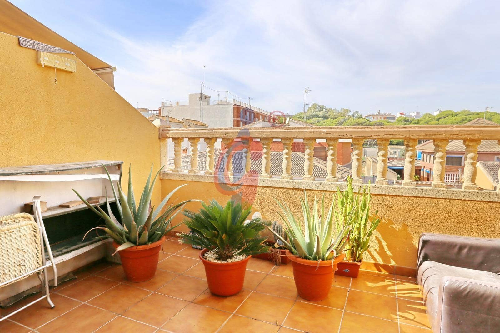 3 chambre Penthouse à vendre à Guardamar del Segura avec garage - 249 900 € (Ref: 9362440)