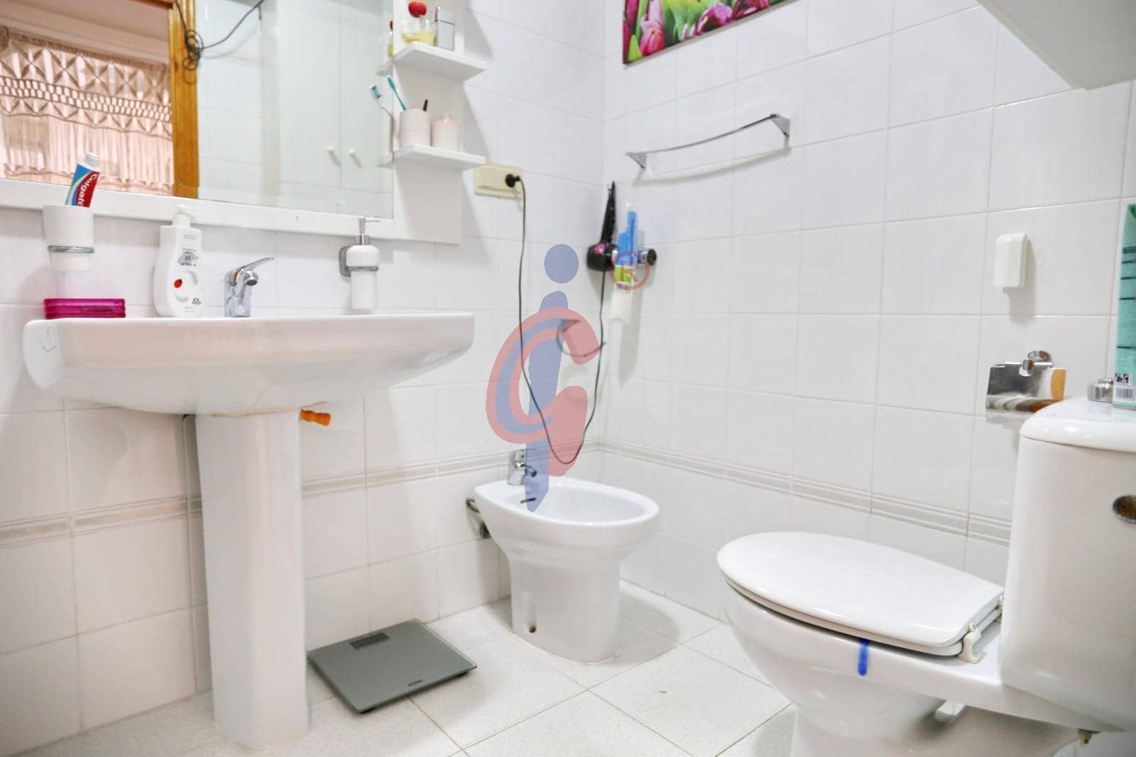 2 sovrum Lägenhet till salu i Guardamar del Segura med pool garage - 195 000 € (Ref: 9374377)