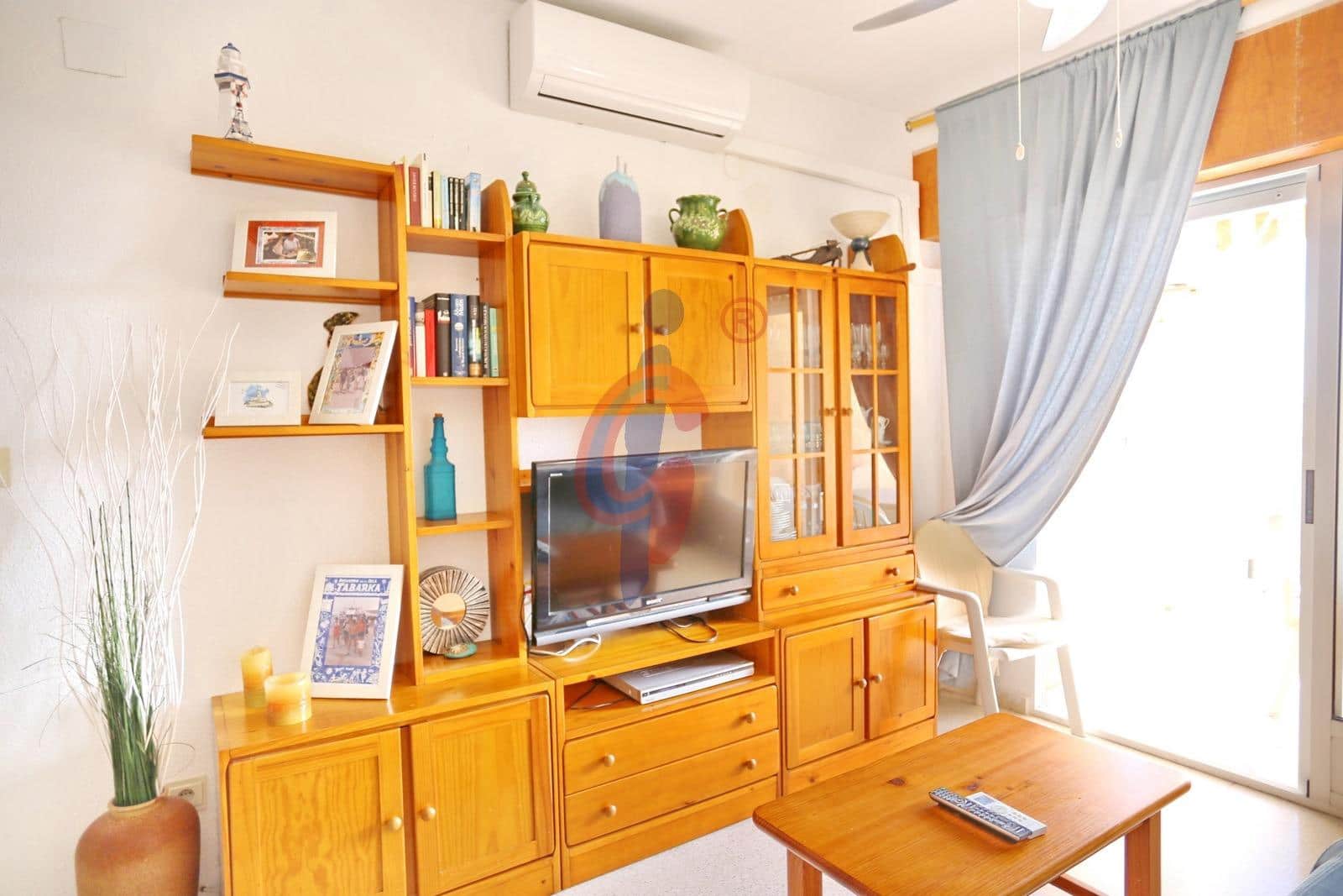 2 sovrum Lägenhet till salu i Guardamar del Segura med pool garage - 195 000 € (Ref: 9374377)