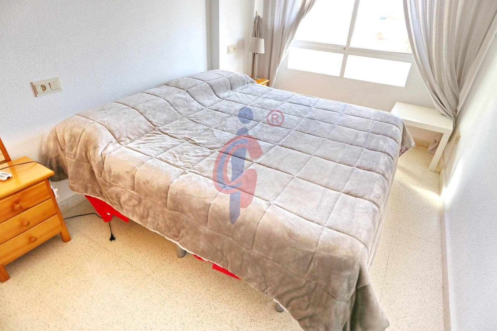 2 sovrum Lägenhet till salu i Guardamar del Segura med pool garage - 195 000 € (Ref: 9374377)