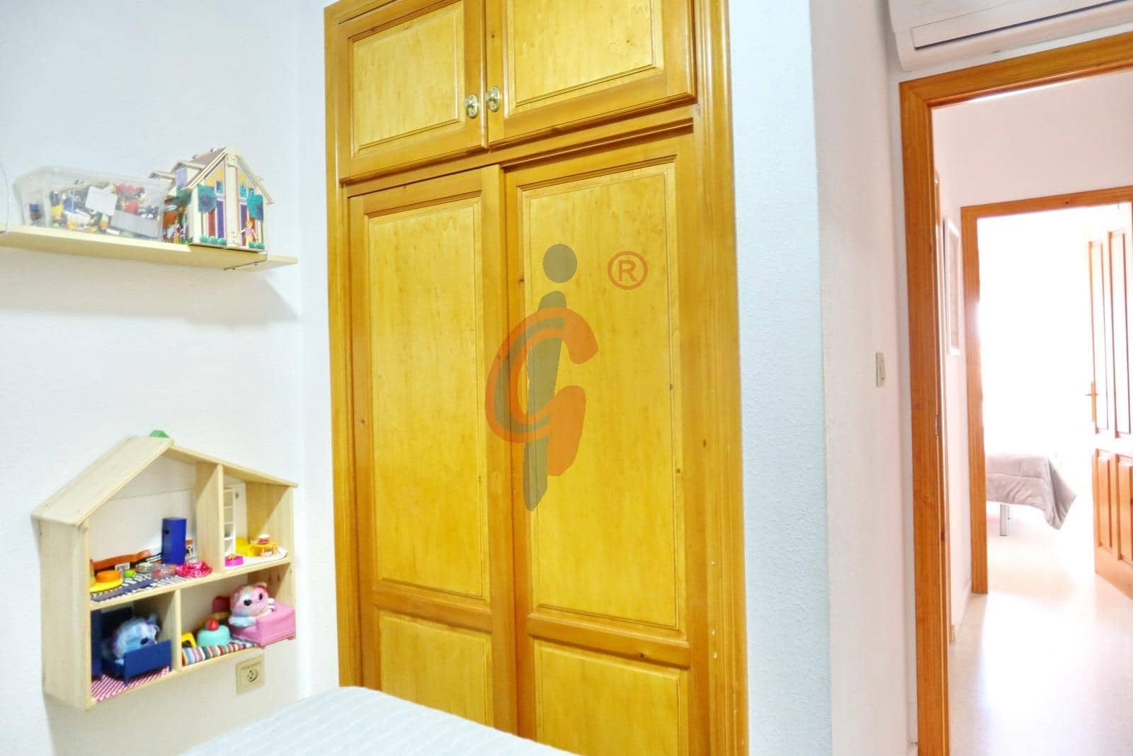 2 sovrum Lägenhet till salu i Guardamar del Segura med pool garage - 195 000 € (Ref: 9374377)