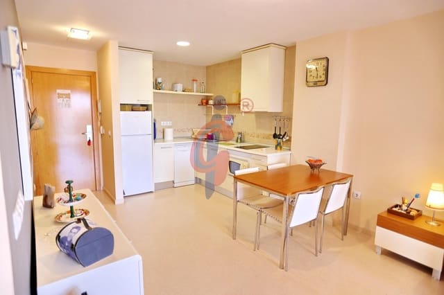 2 quarto Apartamento para venda em Puerto Deportivo, Guardamar del Segura com piscina - 125 000 € (Ref: 9376725)