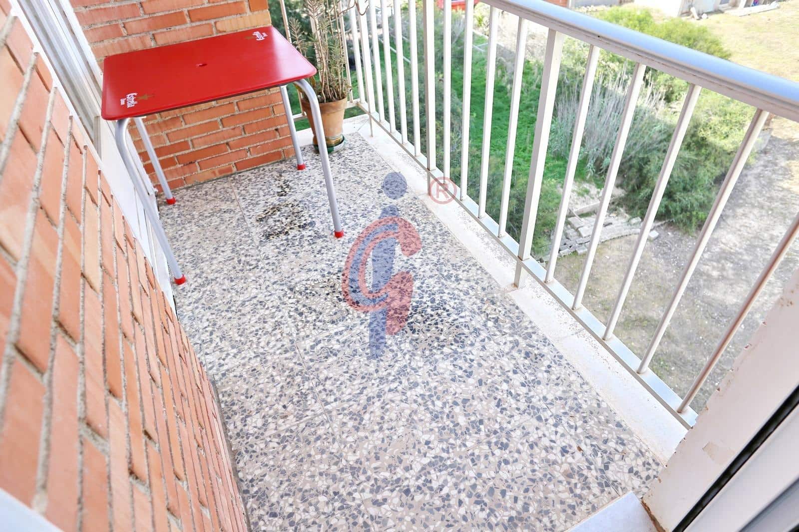 Apartamento de 3 habitaciones en Guardamar del Segura en venta - 139.990 € (Ref: 9388022)