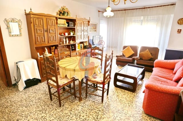 3 soveværelse Lejlighed til salg i Zona Pueblo, Guardamar del Segura - € 129.500 (Ref: 9388022)
