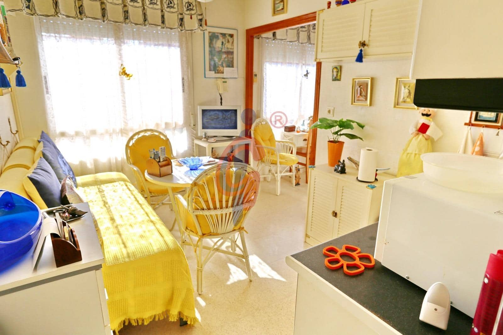 Estúdio para venda em Guardamar del Segura - 94 900 € (Ref: 9423908)