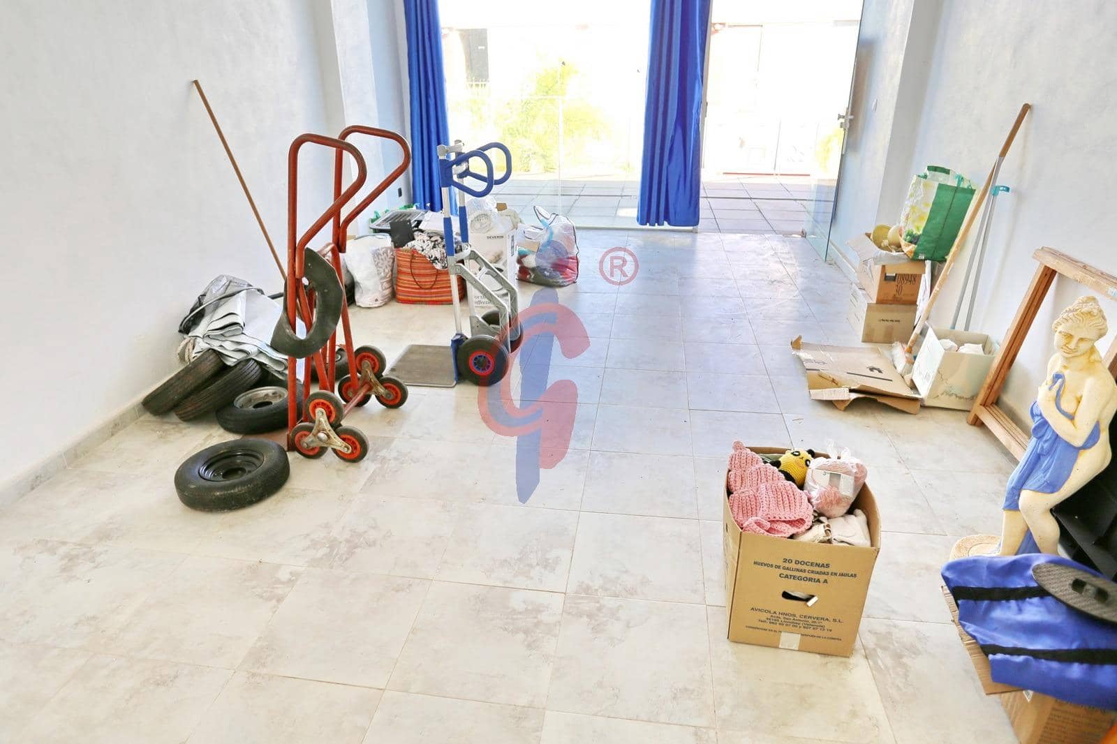 Commercial for sale in San Fulgencio - € 50,000 (Ref: 9431583)