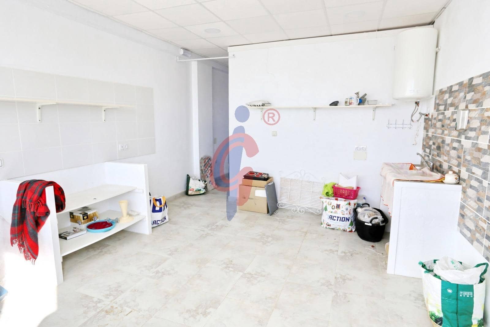 Commercial for sale in San Fulgencio - € 50,000 (Ref: 9431583)