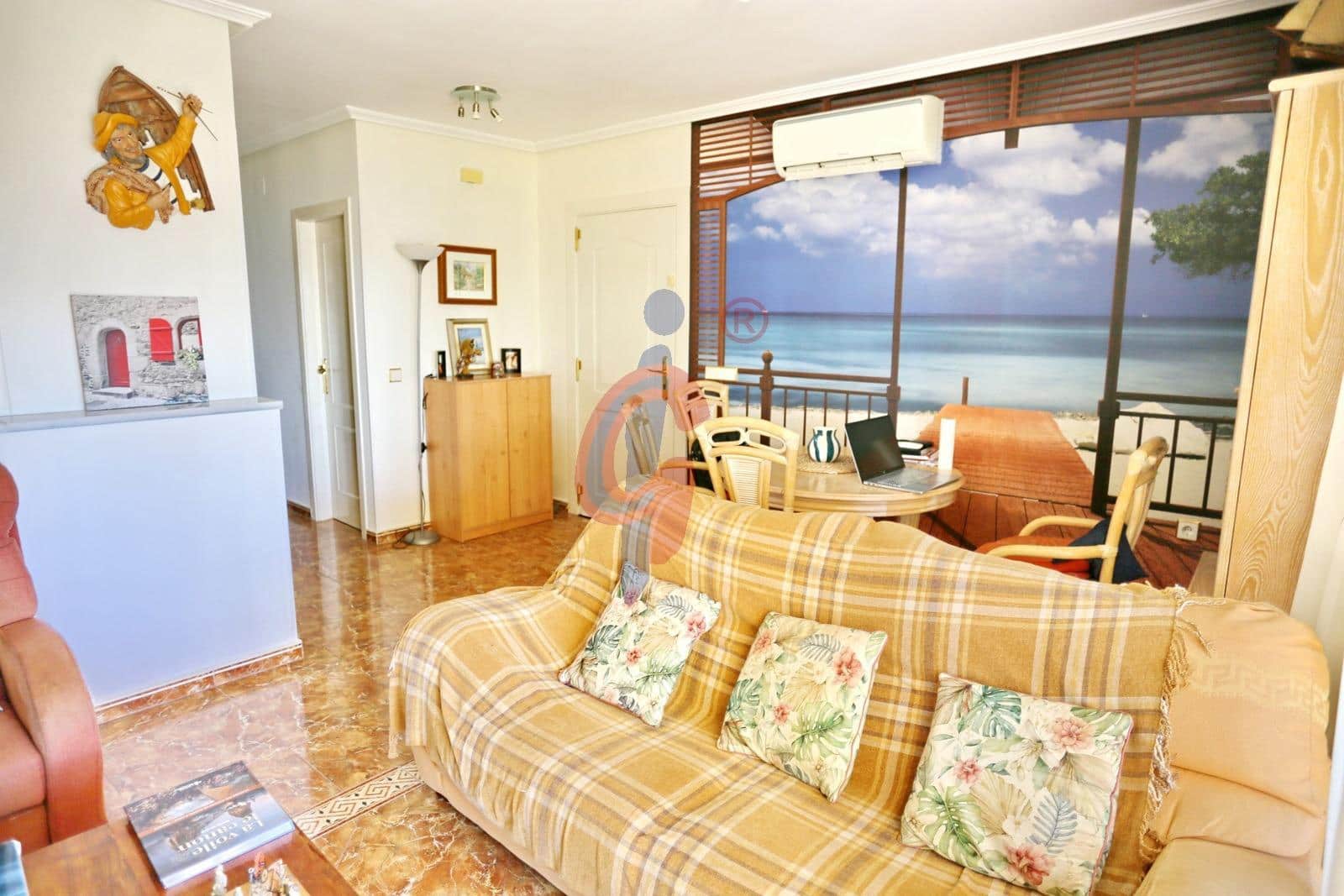 3 quarto Penthouse para venda em Guardamar del Segura com piscina - 249 750 € (Ref: 9435075)