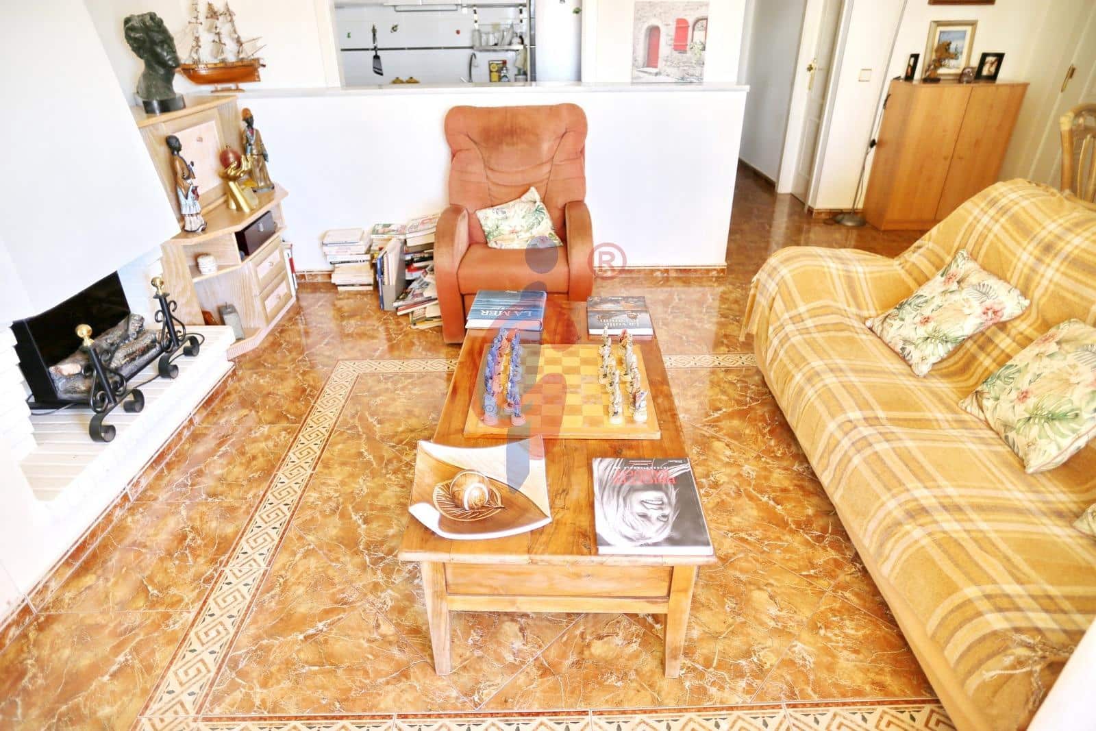 3 quarto Penthouse para venda em Guardamar del Segura com piscina - 249 750 € (Ref: 9435075)