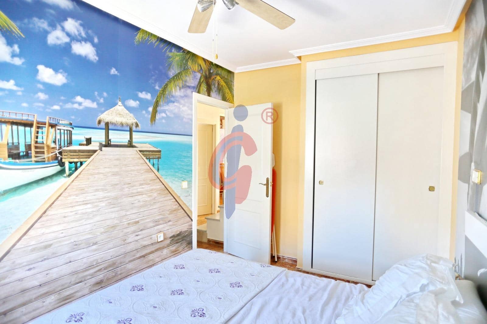 3 quarto Penthouse para venda em Guardamar del Segura com piscina - 249 750 € (Ref: 9435075)