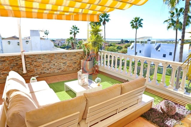 3 quarto Penthouse para venda em Guardamar del Segura com piscina - 249 750 € (Ref: 9435075)